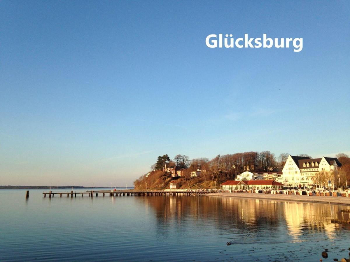 Seeblick II - Gemuetliche 60Qm - Ganzes Haus - 50M Zum Naturstrand - Mit Terrasse Und Grossem Garten Глюксбург Екстер'єр фото